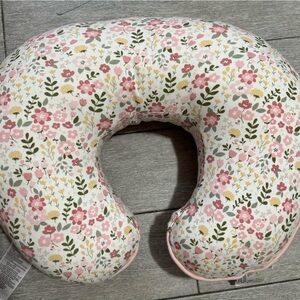 nursing pillow